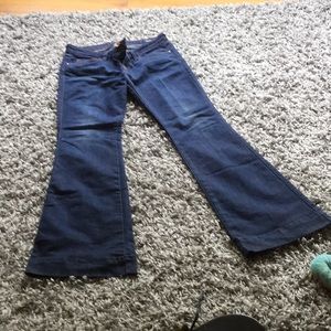 A pair of Guess jeans